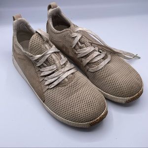 Sorel Out N About Plus Lace Womens Size 9.5 Sneakers Waterproof Tan